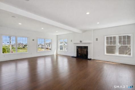 35 5TH Avenue Stratford CT 06615