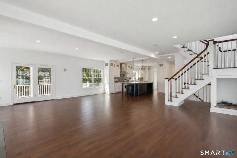 35 5TH Avenue Stratford CT 06615