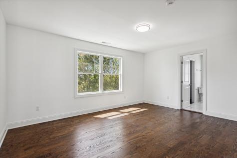 35 5TH Avenue Stratford CT 06615