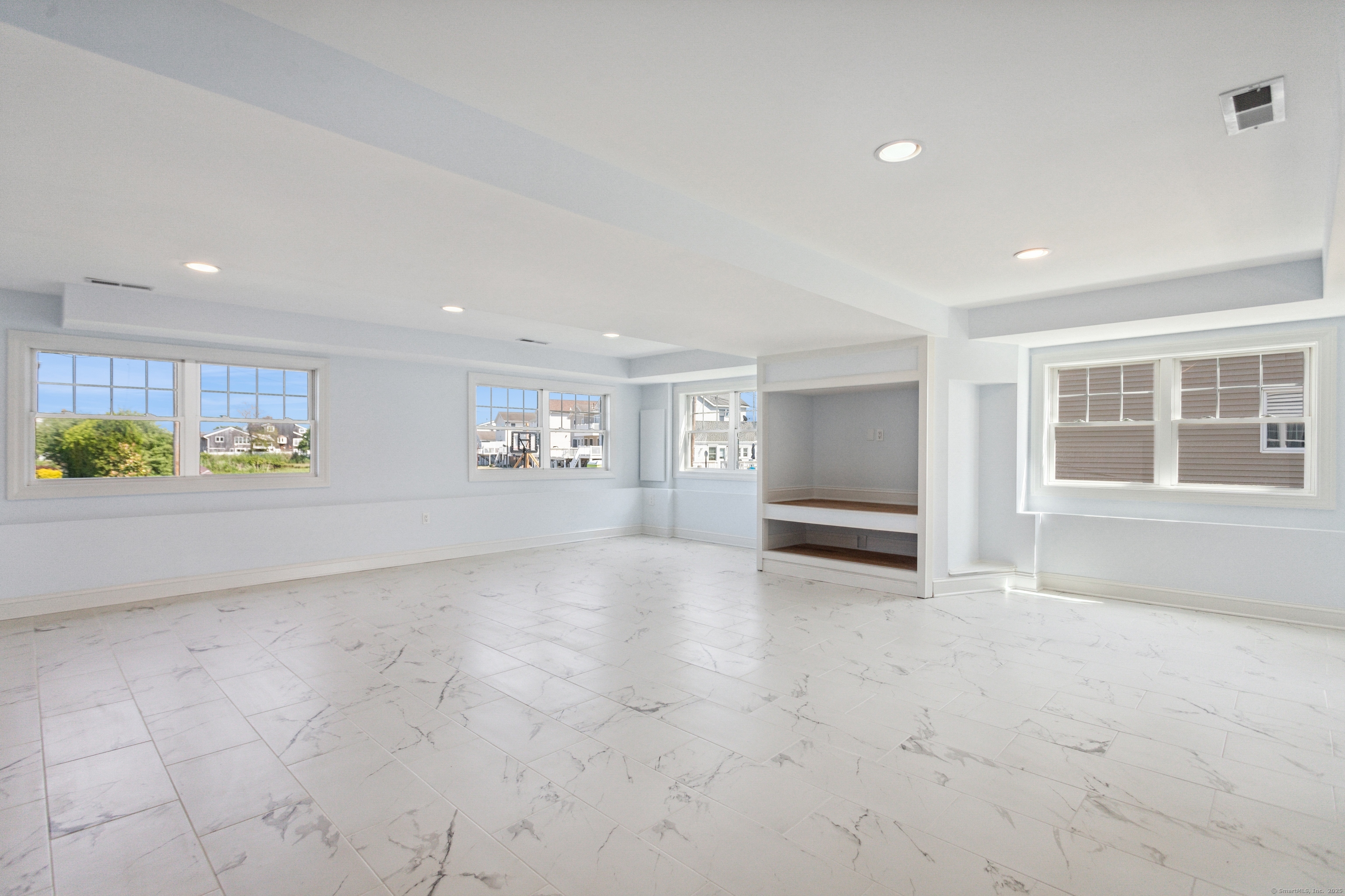 35 Fifth Avenue Stratford CT 06615