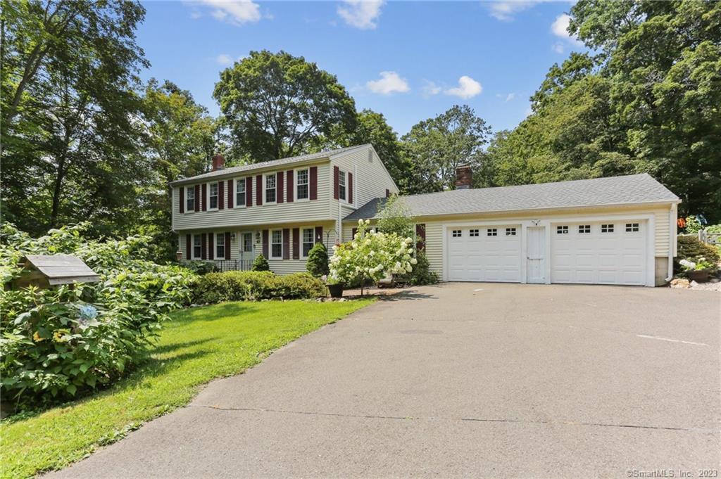 43 Oriole Circle Guilford CT 06437
