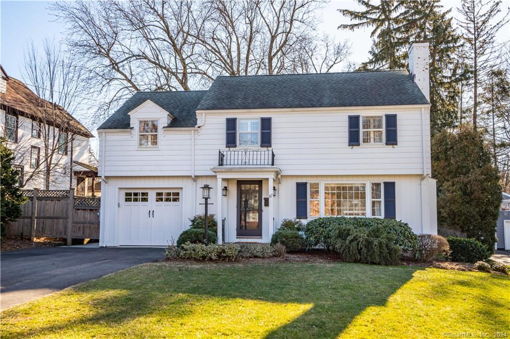 87 Bainbridge Road West Hartford CT 06119