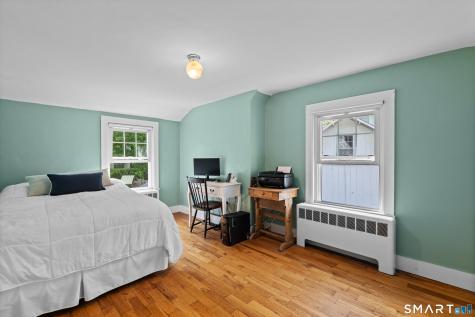 16 Lynde Street Old Saybrook CT 06475