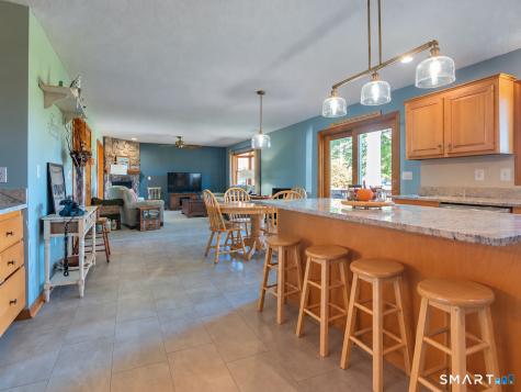 6 Cinnamon Road Newington CT 06111