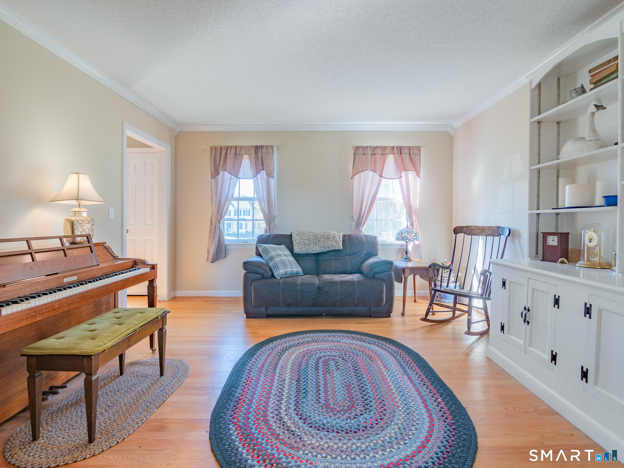 6 Cinnamon Road Newington CT 06111