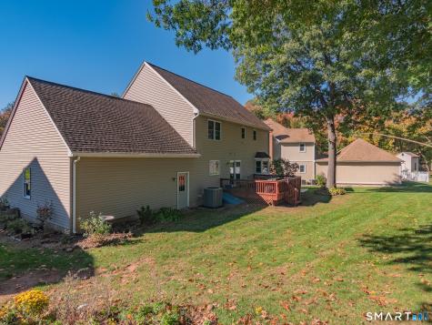 6 Cinnamon Road Newington CT 06111