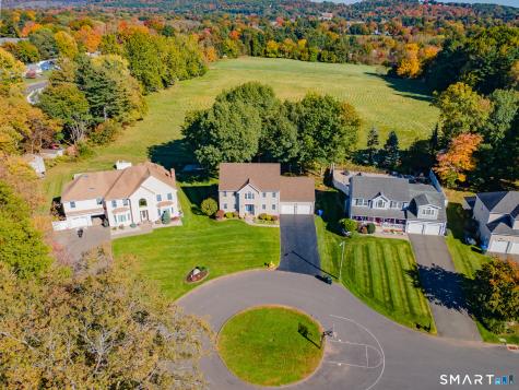 6 Cinnamon Road Newington CT 06111
