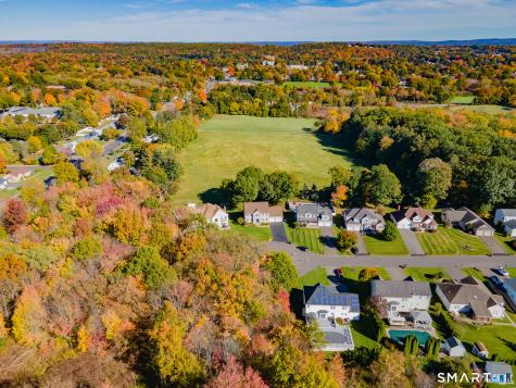 6 Cinnamon Road Newington CT 06111