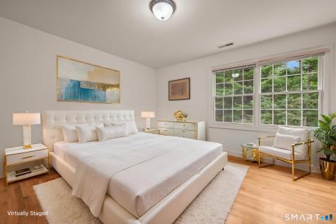 9 Glenmor Drive Newtown CT 06470