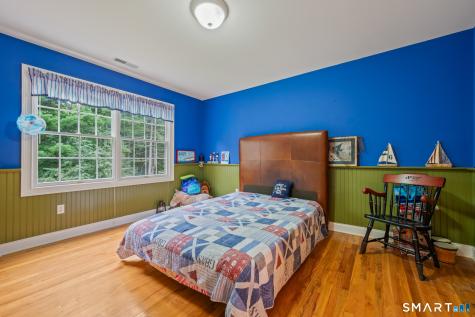 9 Glenmor Drive Newtown CT 06470