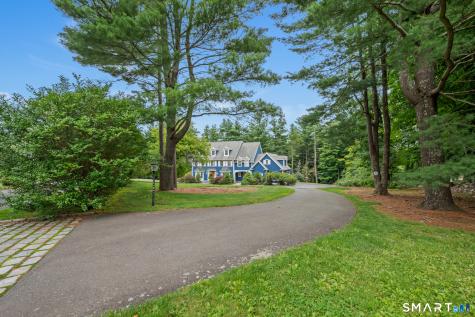 9 Glenmor Drive Newtown CT 06470