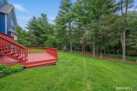 9 Glenmor Drive Newtown CT 06470