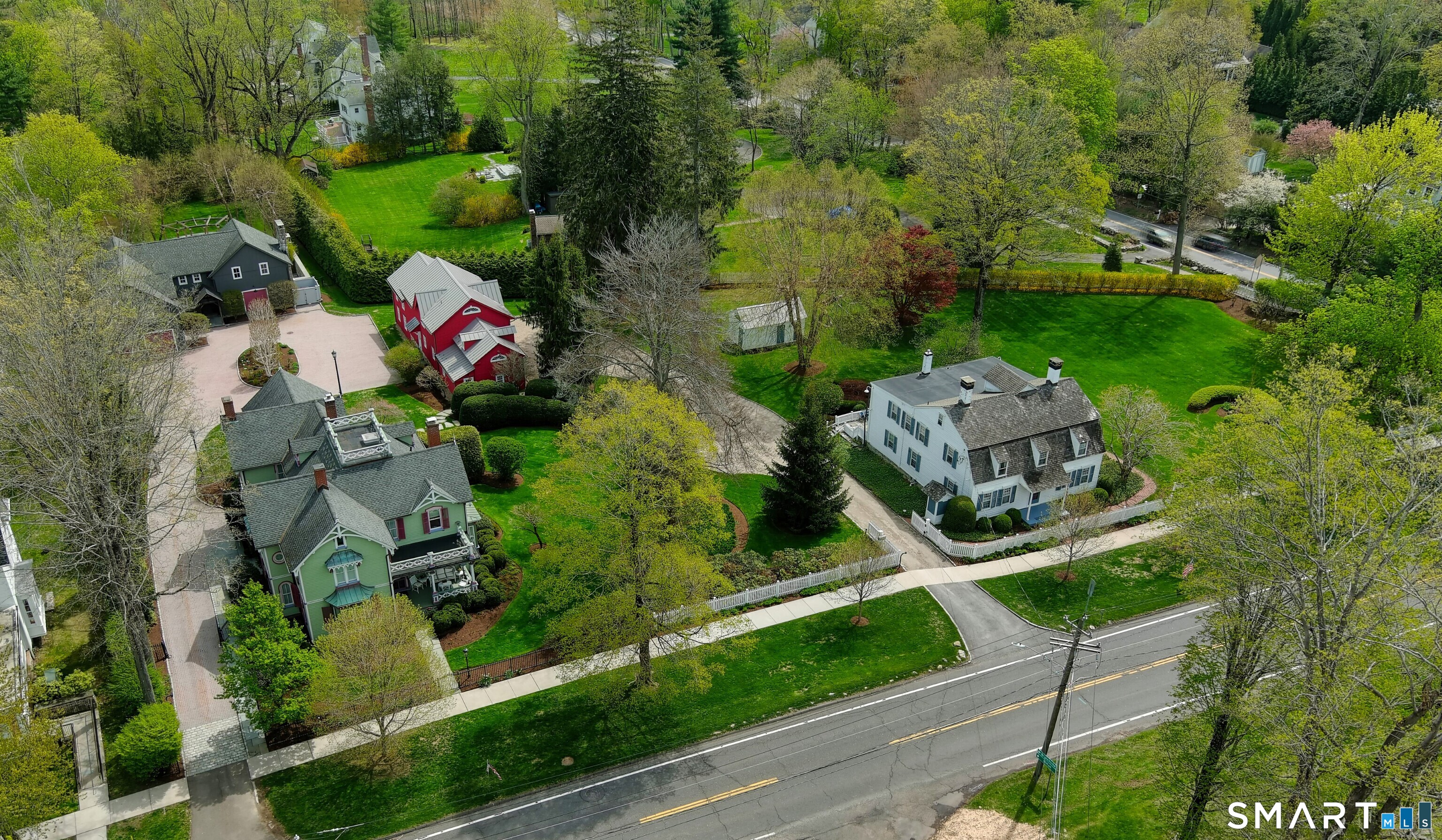 236 & 250 Main Street Ridgefield CT 06877