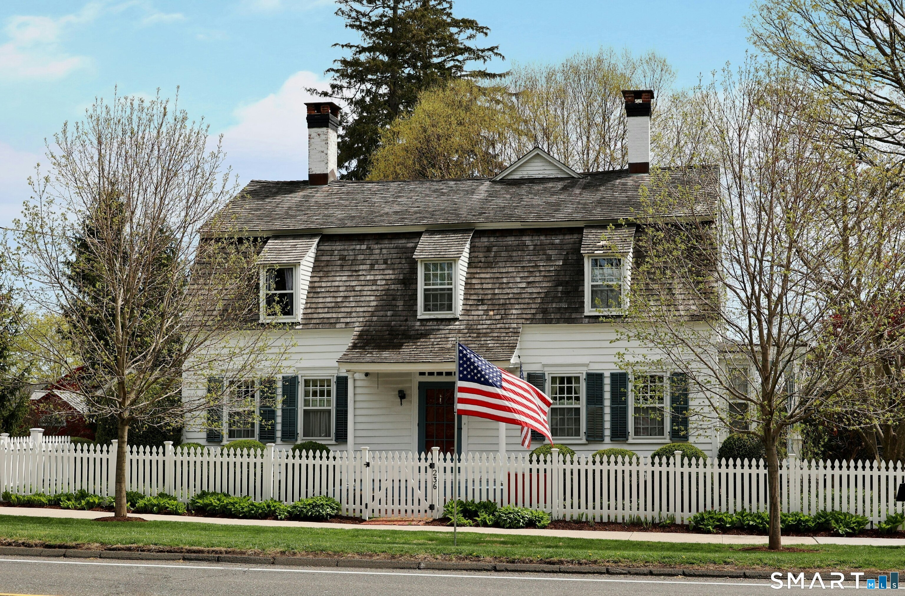 236 & 250 Main Street Ridgefield CT 06877