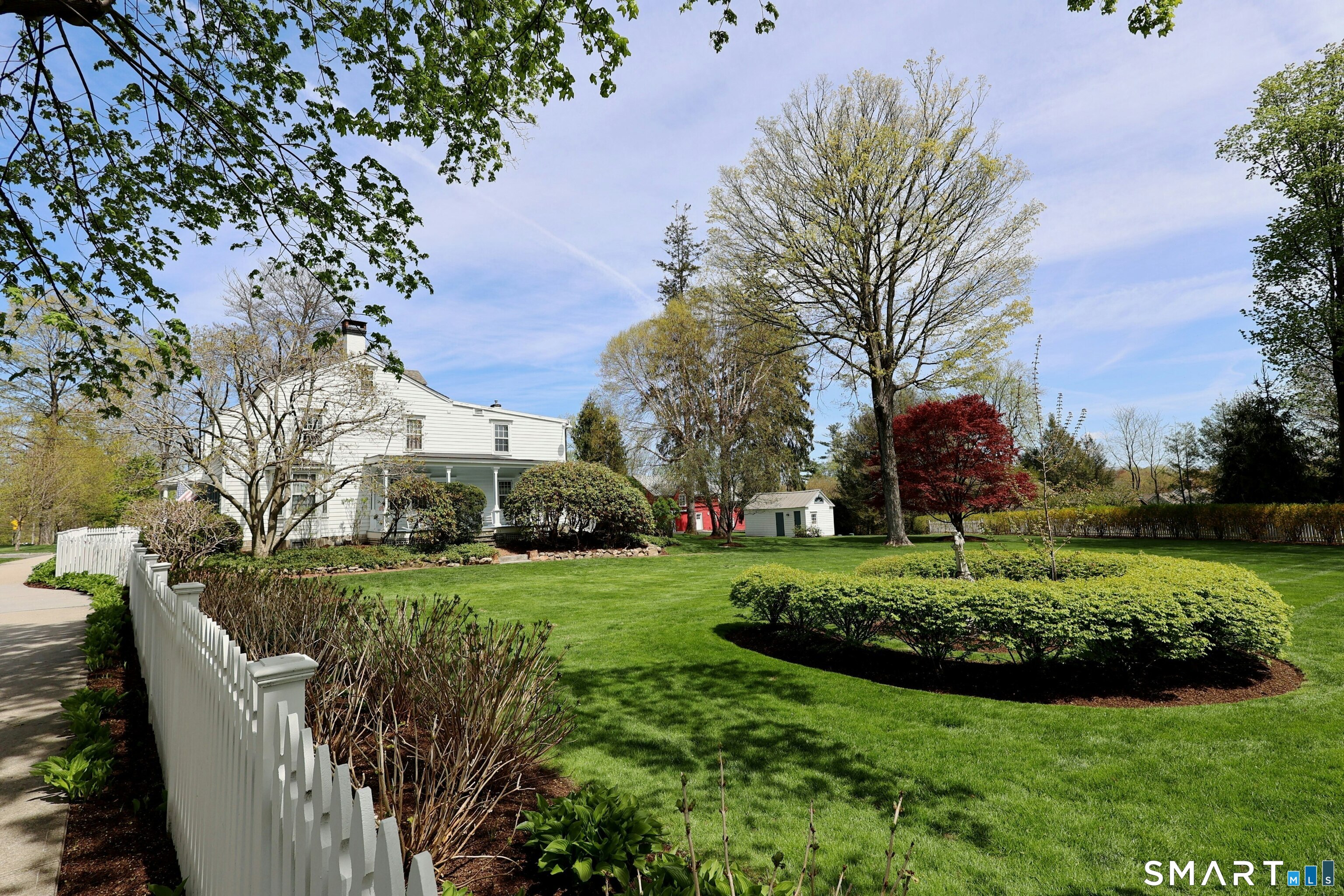 236 & 250 Main Street Ridgefield CT 06877