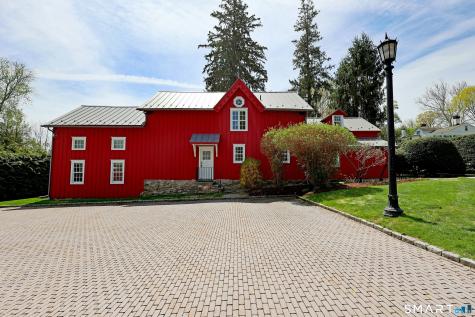 236 & 250 Main Street Ridgefield CT 06877