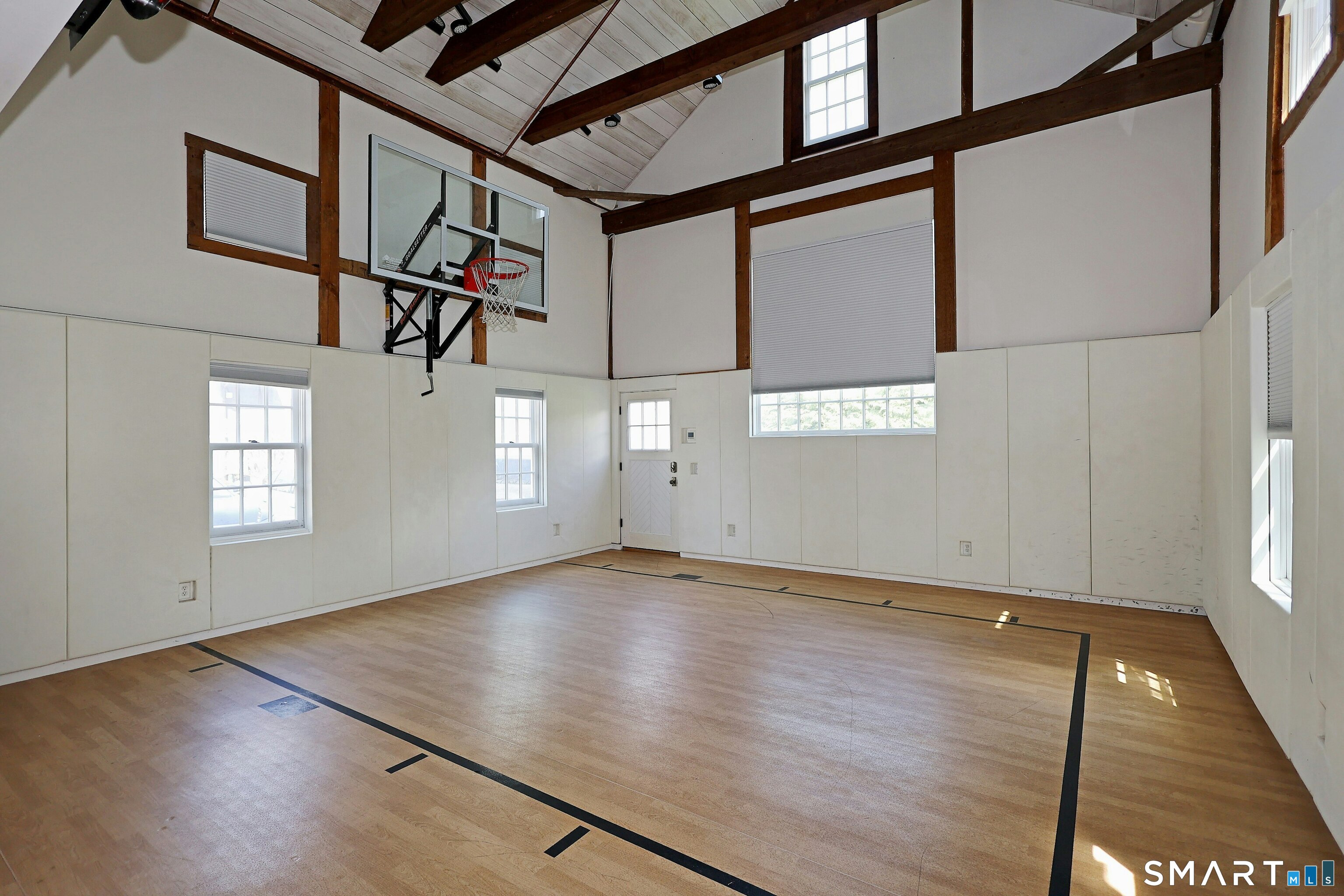 236 & 250 Main Street Ridgefield CT 06877
