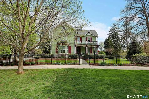 236 & 250 Main Street Ridgefield CT 06877