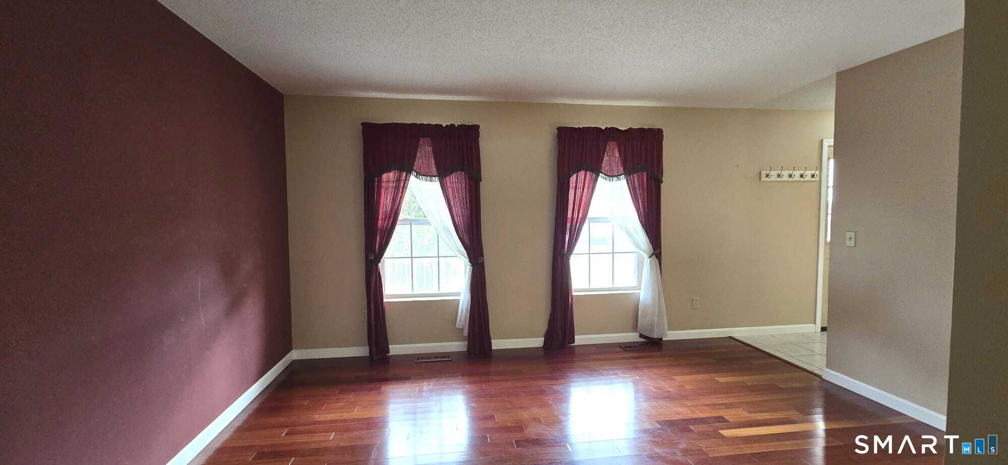 15 Sparrow Court Montville CT 06370