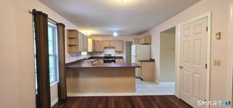 15 Sparrow Court Montville CT 06370