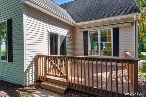 10 Chelsea Place Avon CT 06001
