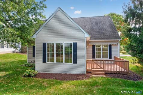 10 Chelsea Place Avon CT 06001