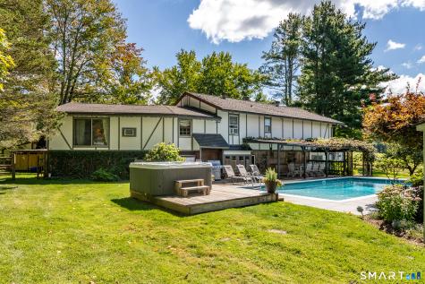 38 Strawberry Ridge Warren CT 06777