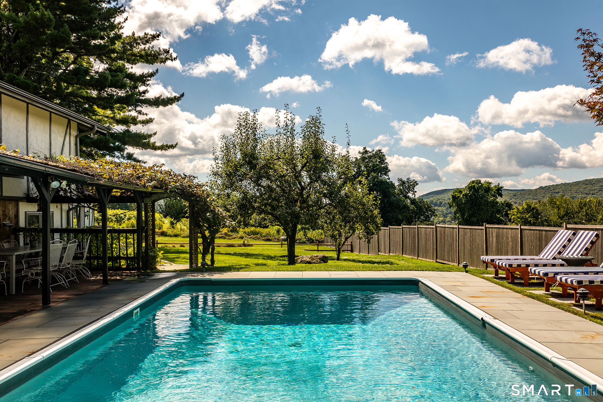 38 Strawberry Ridge Warren CT 06777