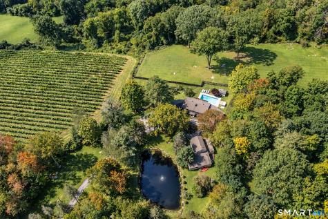 38 Strawberry Ridge Warren CT 06777
