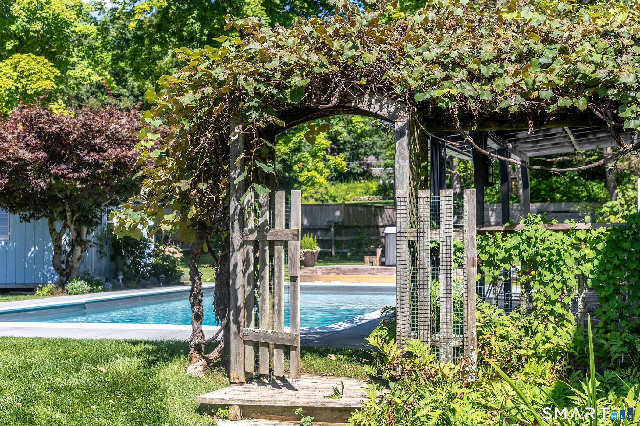 38 Strawberry Ridge Warren CT 06777