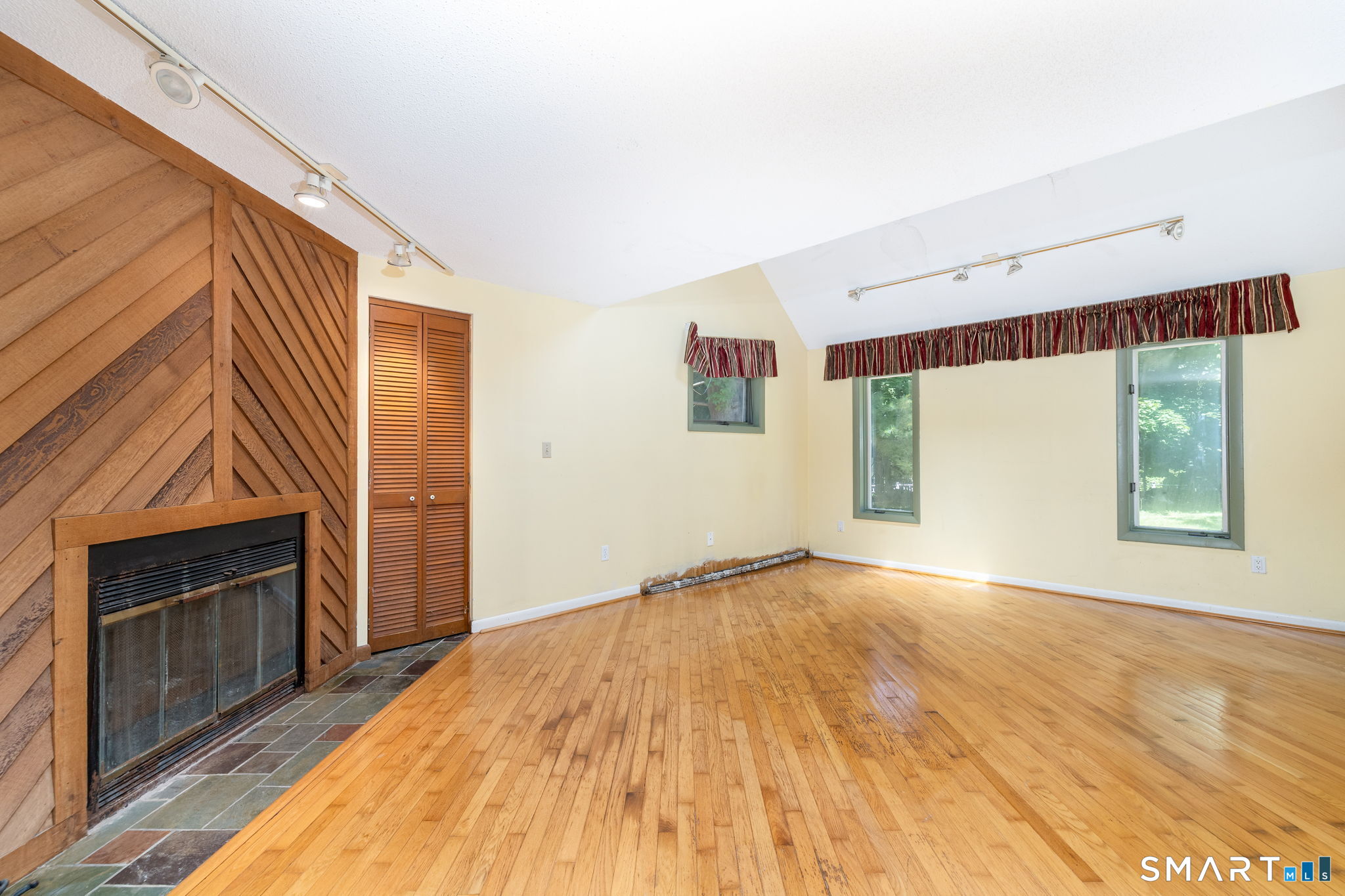 165 Grieb Road Wallingford CT 06492