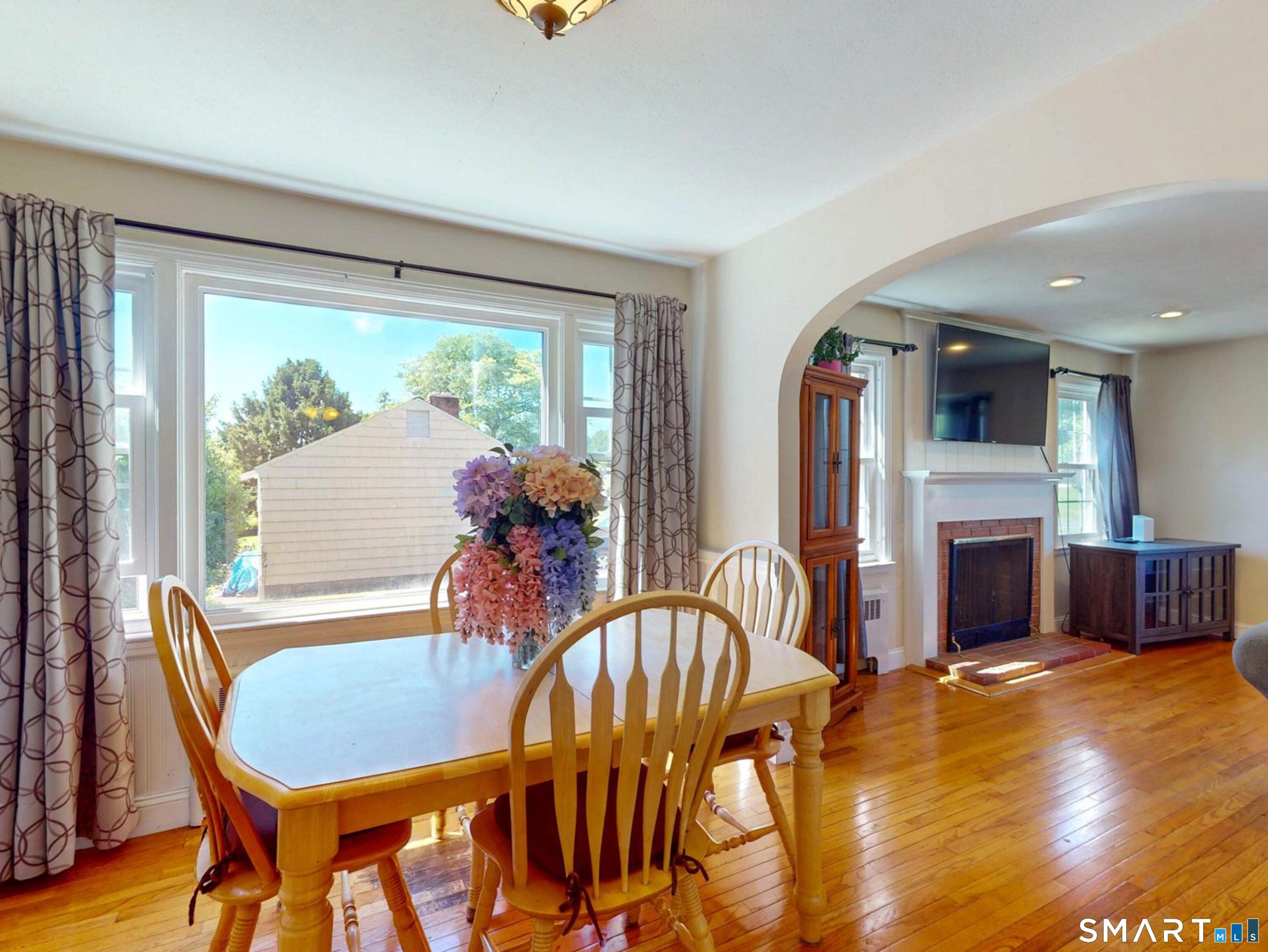 564 Willard Avenue Newington CT 06111