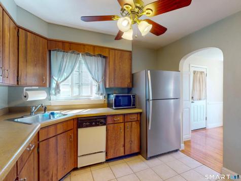 564 Willard Avenue Newington CT 06111