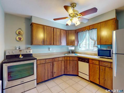 564 Willard Avenue Newington CT 06111