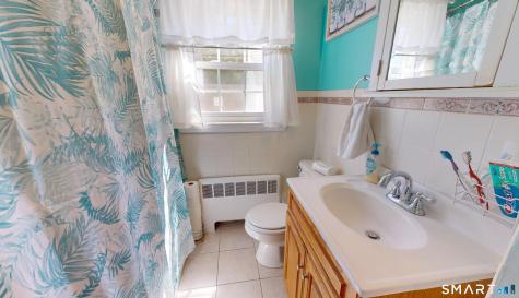 564 Willard Avenue Newington CT 06111