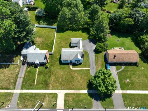 564 Willard Avenue Newington CT 06111