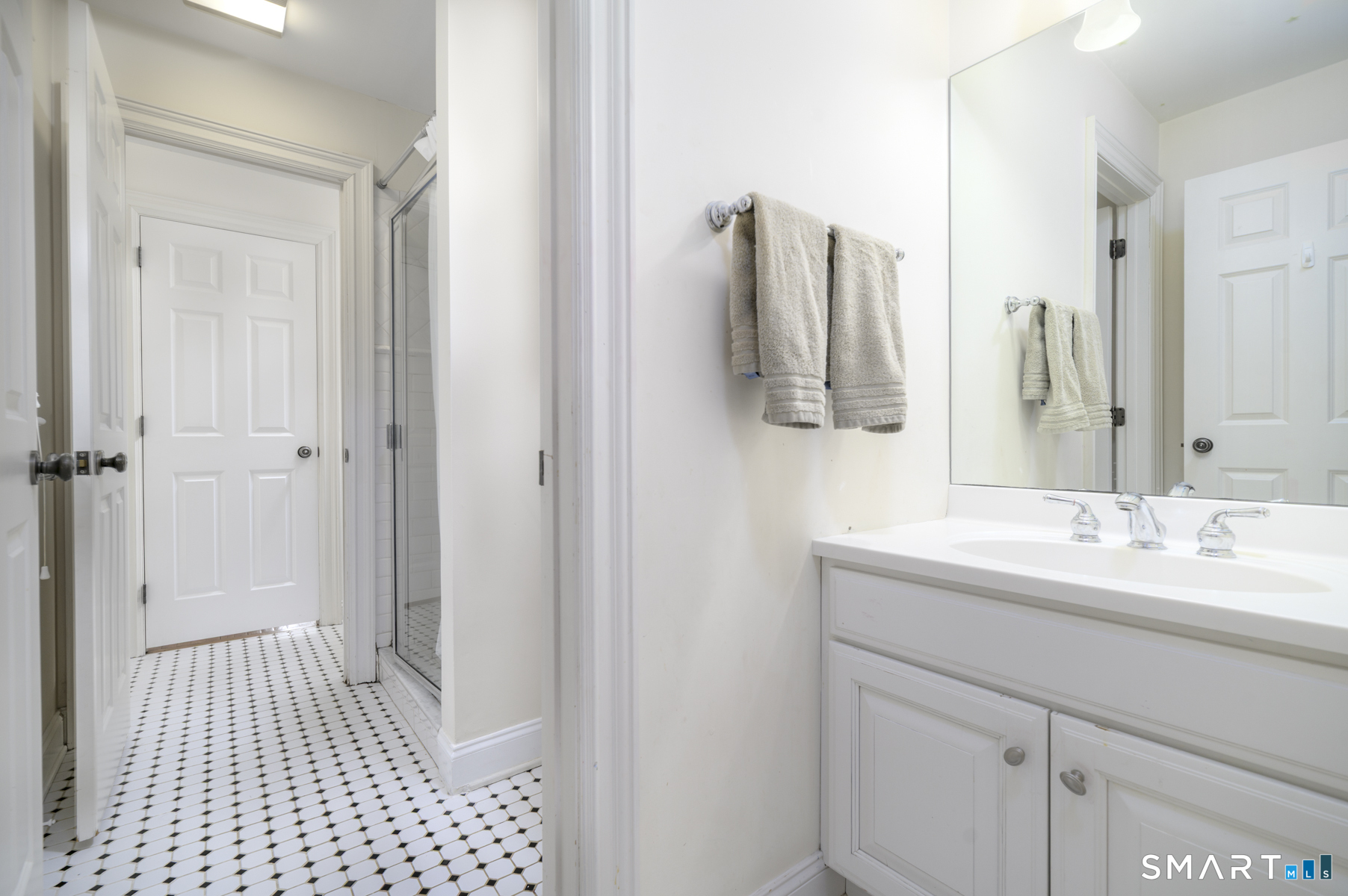 53 Wolfpit Road Wilton CT 06897