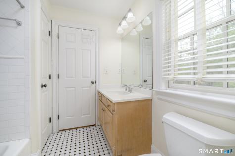 53 Wolfpit Road Wilton CT 06897