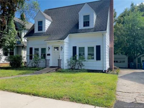 10 Greenway Street Hamden CT 06517