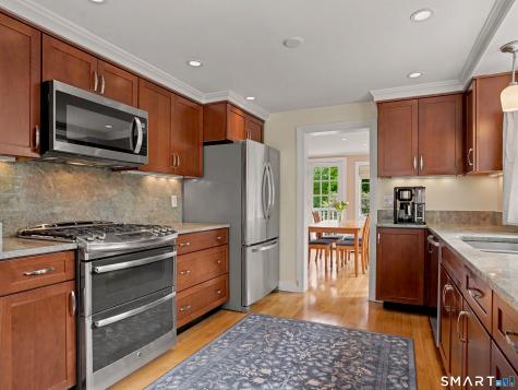 105 Ivy Hill Road Ridgefield CT 06877