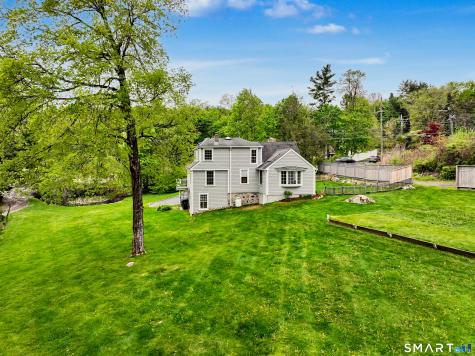 105 Ivy Hill Road Ridgefield CT 06877