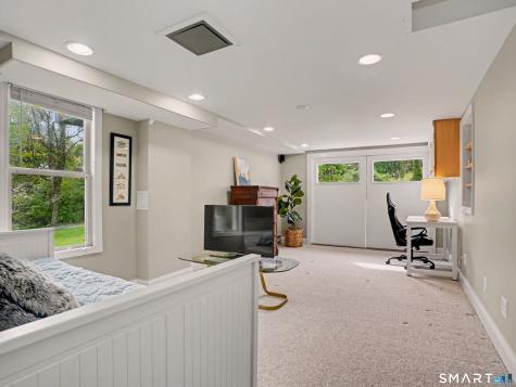 105 Ivy Hill Road Ridgefield CT 06877