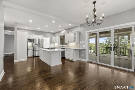 4 Sunrise Lane Bridgewater CT 06752