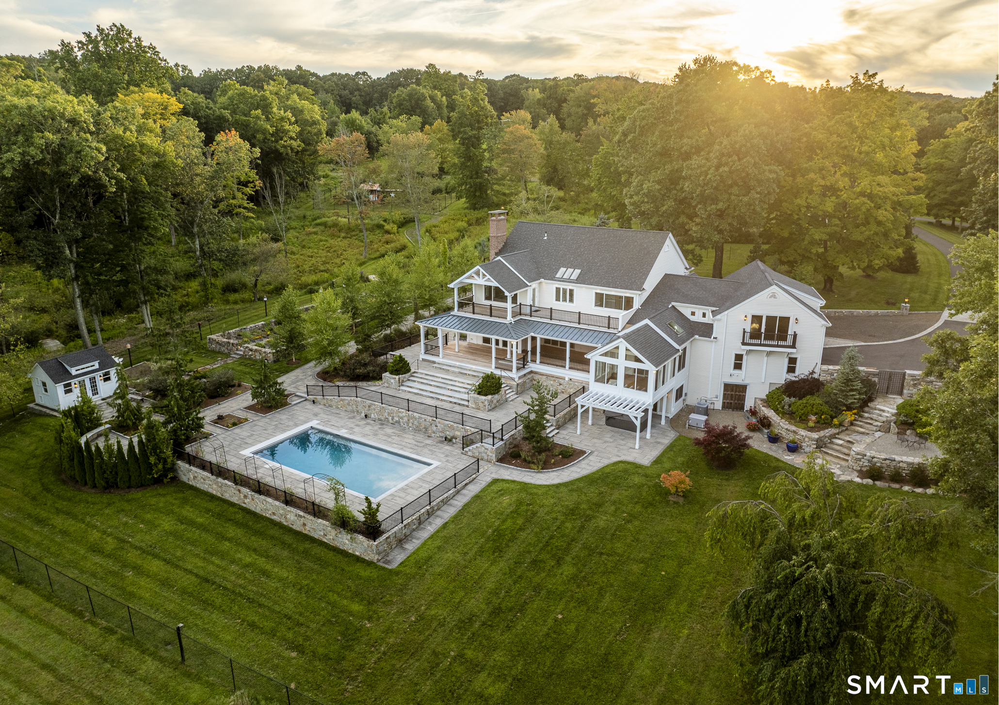 4 Sunrise Lane Bridgewater CT 06752
