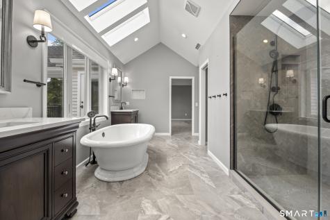 4 Sunrise Lane Bridgewater CT 06752