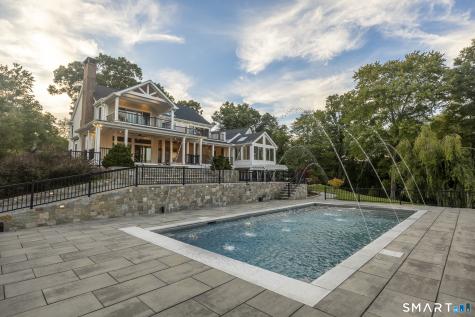 4 Sunrise Lane Bridgewater CT 06752