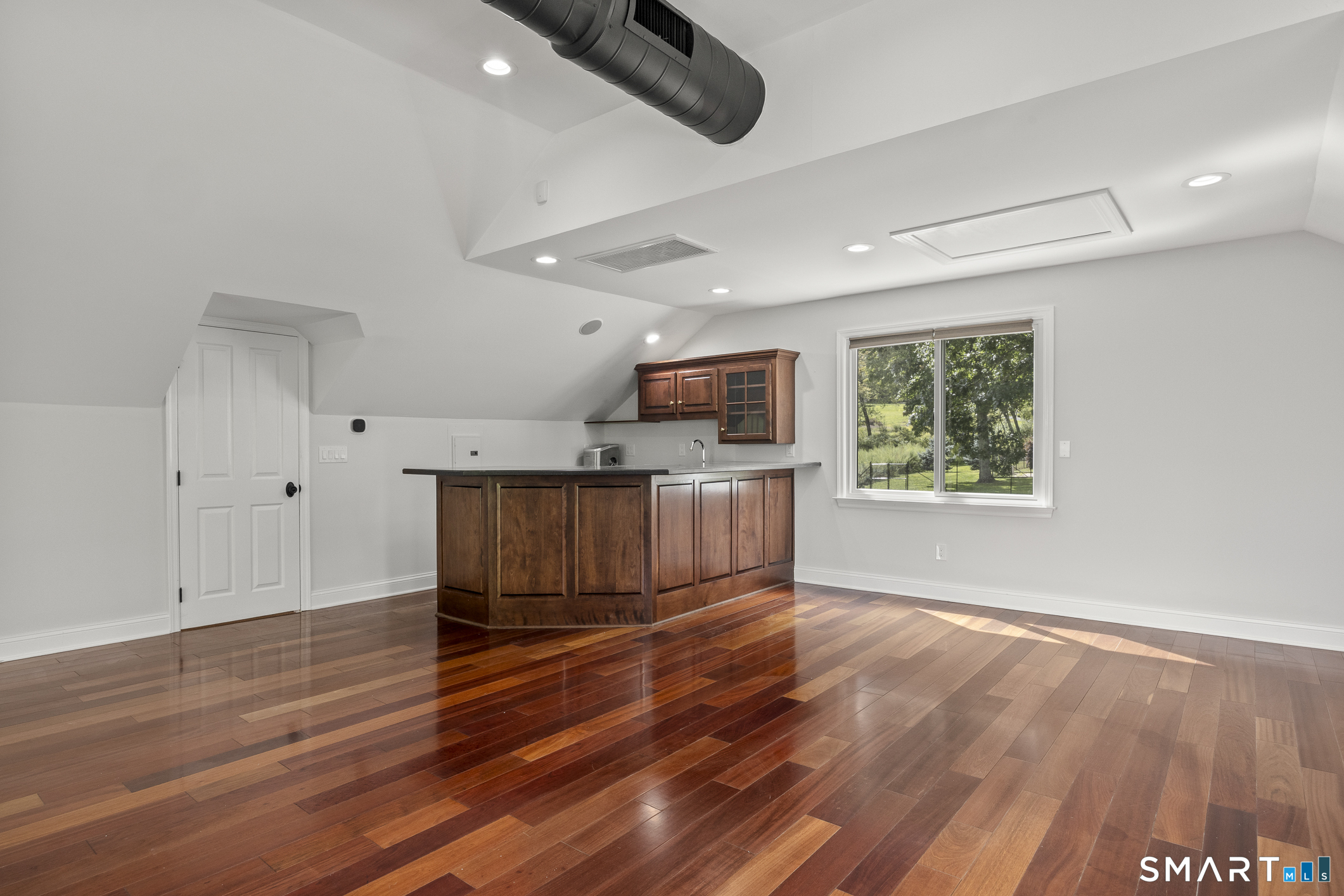 4 Sunrise Lane Bridgewater CT 06752