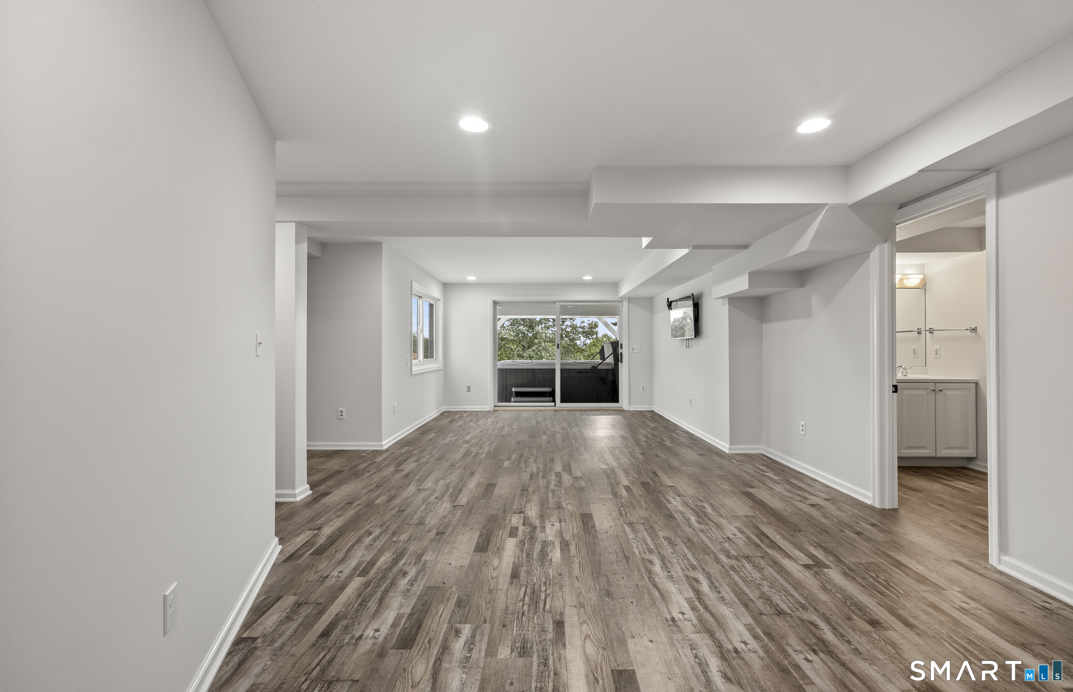 4 Sunrise Lane Bridgewater CT 06752