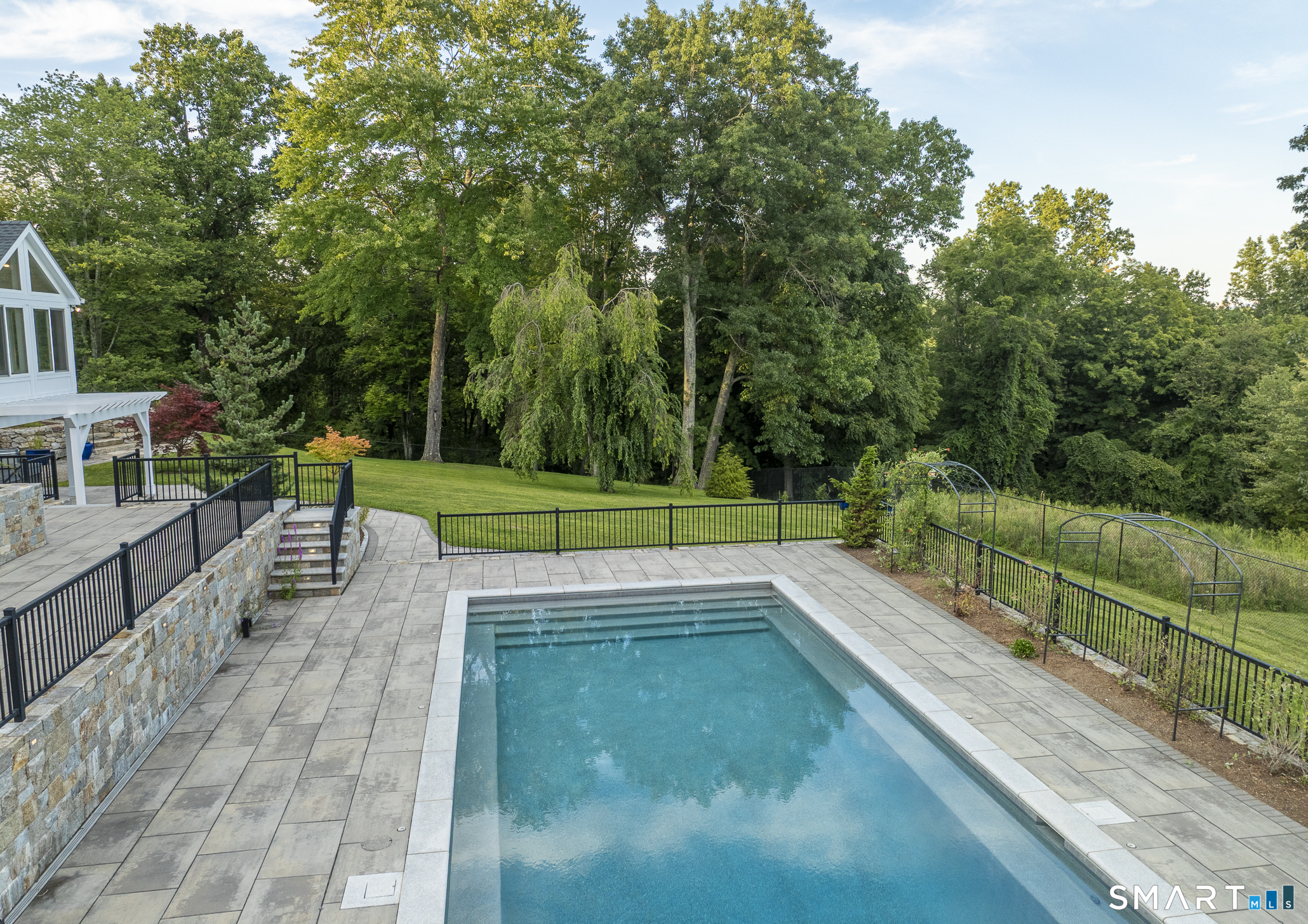 4 Sunrise Lane Bridgewater CT 06752