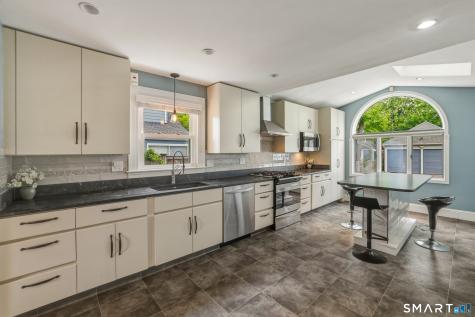 20 Bishop Road West Hartford CT 06119